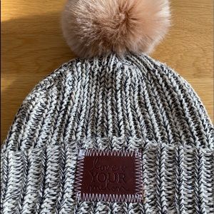 LOVE YOUR MELON BEANIE HAT! Grey O/S